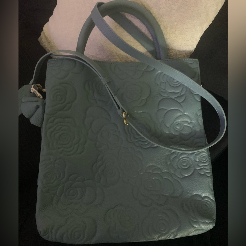 Top Grain Leather Dusty Blue Floral Embossed Crossbody Tote Bag NEW & DUSTBAG
